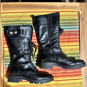 💥Barney’s New York black combat style 6 Ladies💥Preloved by me💥